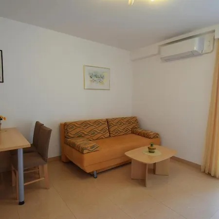 Rtic Apartman *